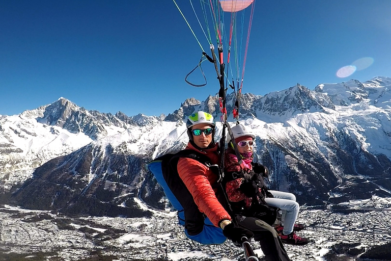 Chamonix-Mont-Blanc: Tandem-Gleitschirmflug im GebirgeChamonix-Mont-Blanc: Berg-Tandem-Gleitschirmflug