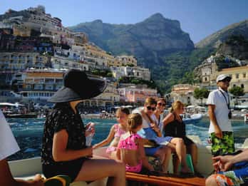 Sorrento: Cruzeiro de iate na Costa Amalfitana com bebidas e lanches