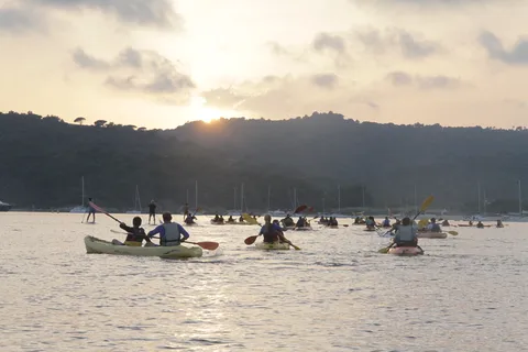 Escursione al tramonto in kayak nel golfo di Saint-Tropez