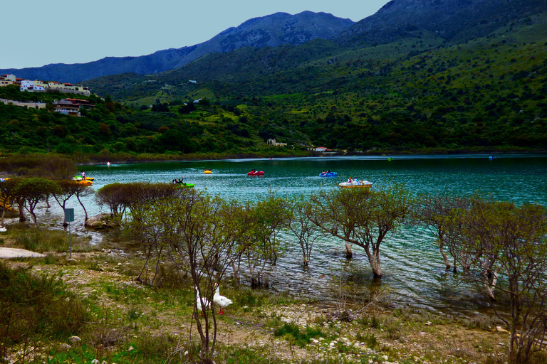 De La Canée: visite privée d'une journée de la ville de Réthymnon et du lac Kournas