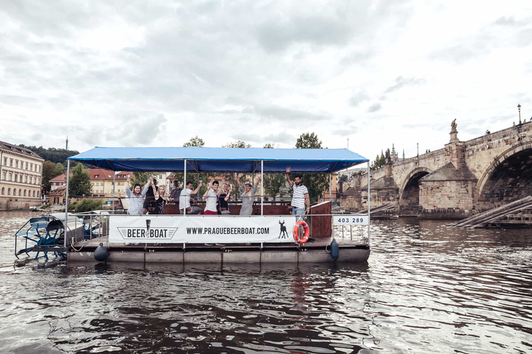 Praga: Prywatna wycieczka rowerowa po rzece z piwem lub proseccoPraga: Prywatna wycieczka rowerowa po rzece z Prosecco