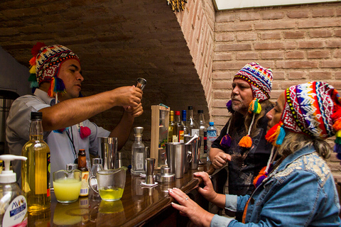 Lima: Street Food-proeverij met Pisco Sour Class