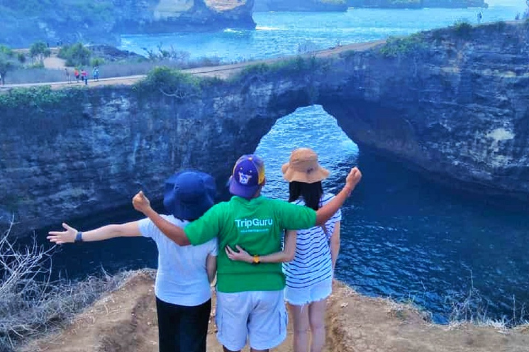 Desde Bali: tour en grupo pequeño de Nusa Penida occidental y snorkelTour privado con traslados al hotel