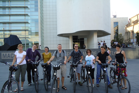 Barcelona: Fahrradtour mit Pause in einer Strandbar