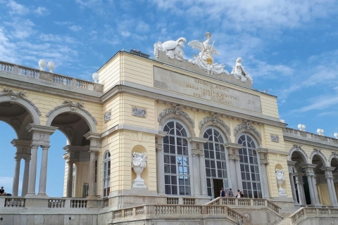 Vienne : visite privée coupe-file du château de Schönbrunn3 heures: visite impériale du palais et du jardin avec transport