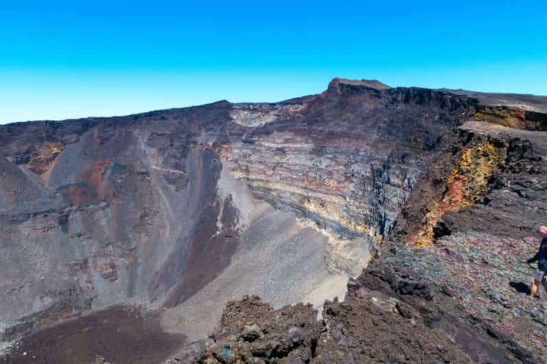 Réunion Randonnée hors sentier du volcan Piton de la Fournaise