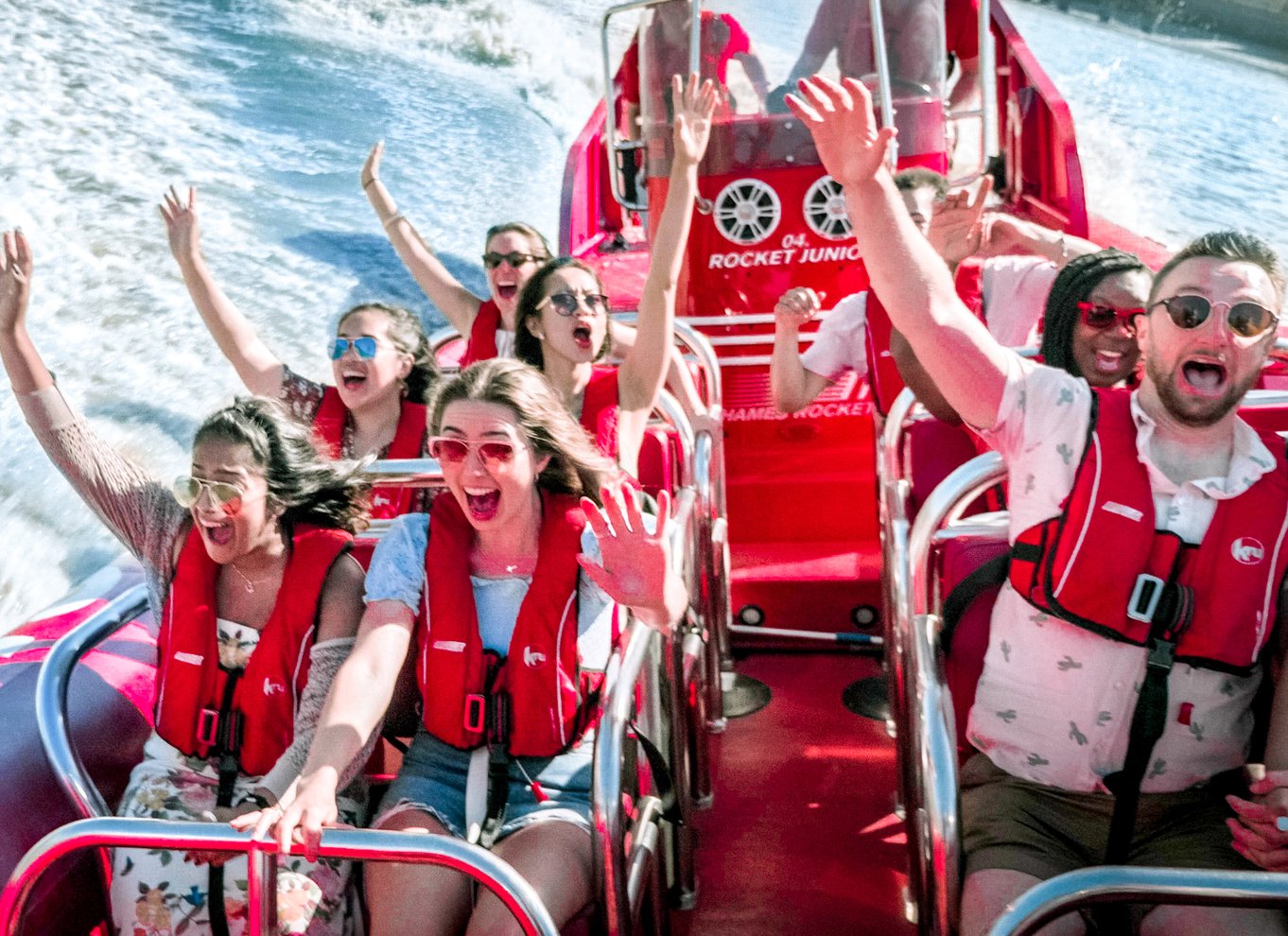 London Thames Sunset Speedboat Experience with Drink London River