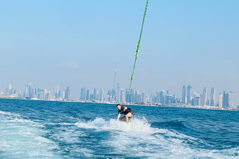 Dubai: Privates Schnellboot- und Wakeboard-Erlebnis60-Minuten-Sitzung