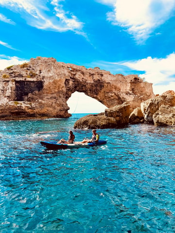 Cala Santanyí: Es Pontàs Unique Kayak Exploration Experience