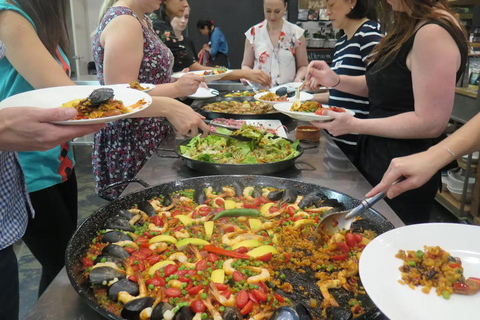 Perth: Praktyczne lekcje gotowania lub warsztaty kulinarneHiszpańska paella i churros