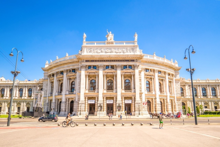 Highlights of Vienna: Private Bike Tour with Licensed Guide 2-Hours Private Guided Tour