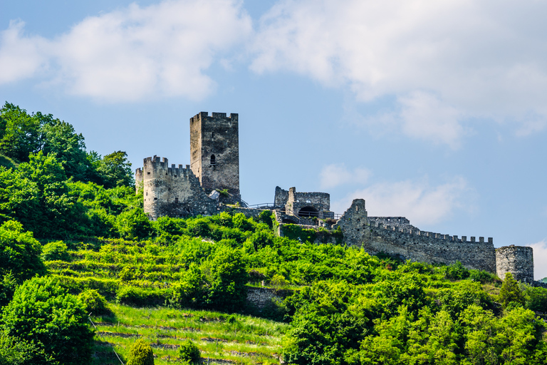 Wiedeń: Opactwo Melk, Wachau, prywatna wycieczka do Doliny DunajuCałodniowa prywatna wycieczka z zamkiem Hinterhaus