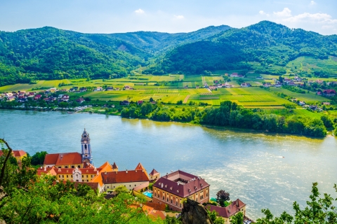 Wiedeń: Opactwo Melk, Wachau, prywatna wycieczka do Doliny DunajuCałodniowa prywatna wycieczka z zamkiem Hinterhaus