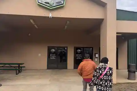 Smoky Mountain Cannabis Dispensary Tour & Jeep Adventure
