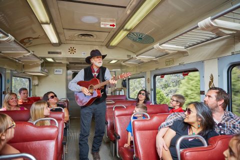 Williams: treinkaartjes Grand Canyon met begeleide bustour