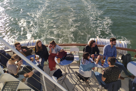 Lisbon: Tagus River Cruise with Traditional Muscatel Wine