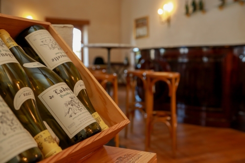 Epernay: Weingut- und Kellertour mit Champagnerverkostung