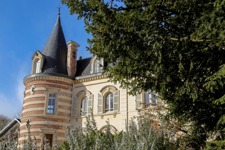 Epernay: Winery and Cellar Tour with Champagne Tasting