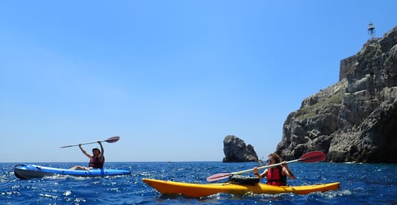 Von Nerano aus: Kajaktour zur Bucht von Leranto