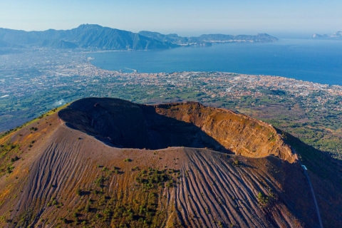 Nápoles: Excursión de medio día al Vesubio con almuerzo y cata de vinos