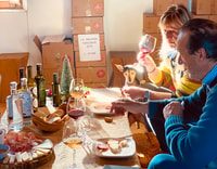 Saturnia, Tour por la granja toscana con cata de vinos - Hizvo