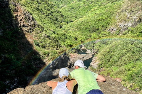 Mauritius: Wycieczka z przewodnikiem po wodospadzie Tamarind z lunchemMauritius: 5-godzinna wycieczka z przewodnikiem po wodospadach Tamarind z lunchem