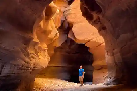Page/Kanab: Adventurous Buckskin Gulch Day Hike