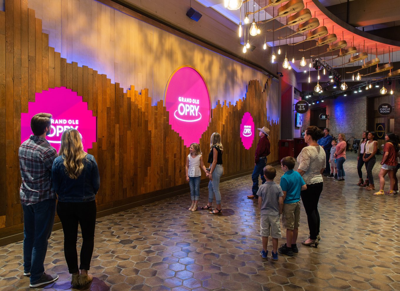 Nashville: Grand Ole Opry Backstage Tour