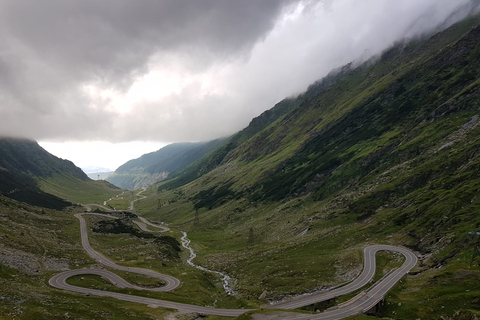 De Bucarest: visite privée de 2 jours sur l'autoroute Transfagarasan