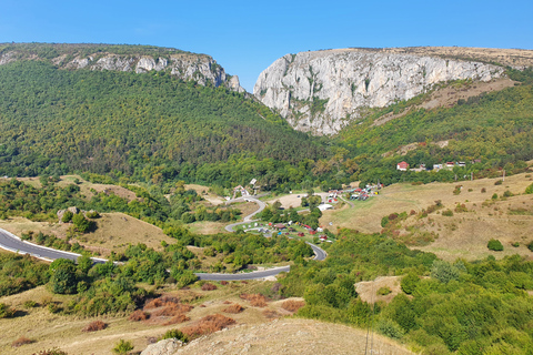 From Bucharest: 2-Day Transfagarasan Highway Private Tour