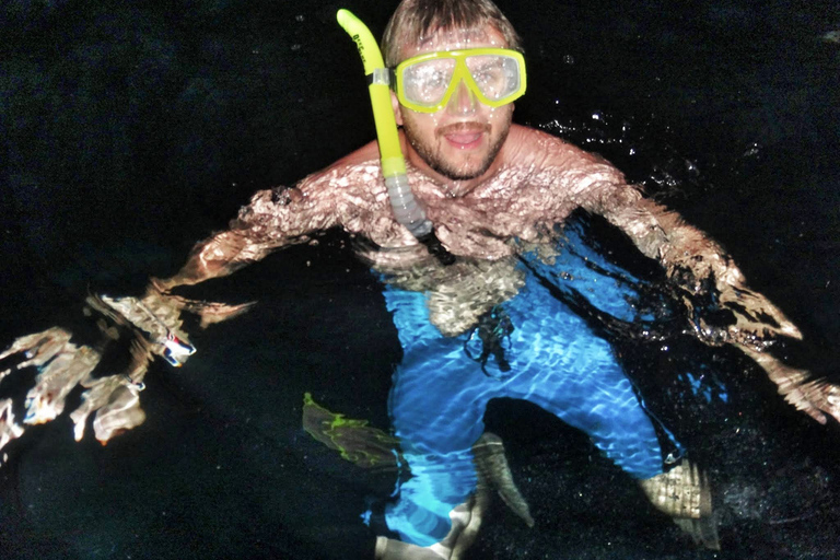 Krabi: Passeio ao pôr do sol nas 7 ilhas com jantar com churrasco e mergulho com snorkelPonto de encontro na praia de Railay