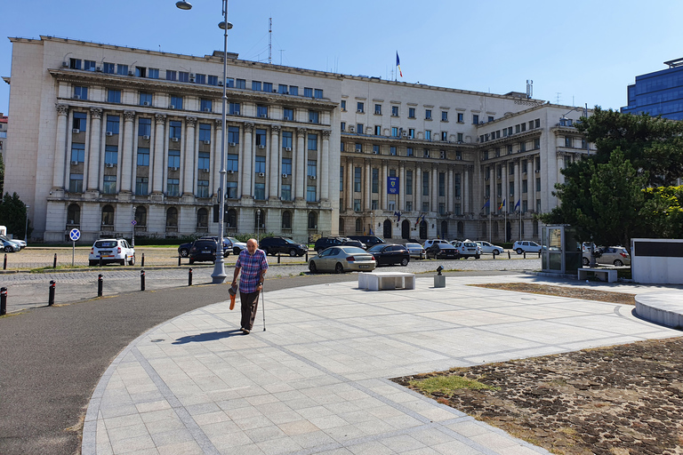 Tour del comunismo a Bucarest di 6 ore con la villa di CeausescuBucarest: tour privato del comunismo con Ceausescu Mansion