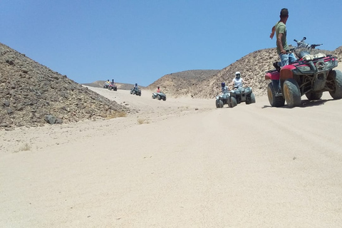 De Hurghada: excursão de quadriciclo na Baía de Makadi