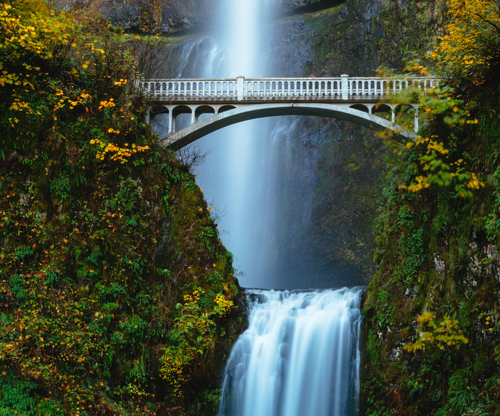 From Portland: Columbia Gorge Waterfalls Tour