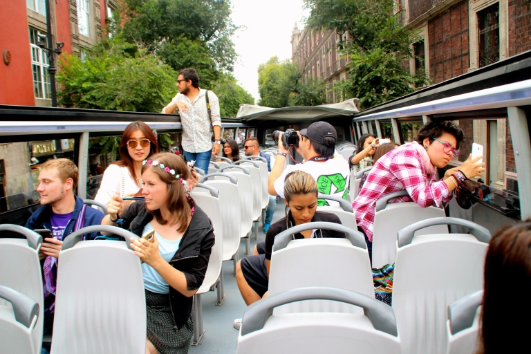 Mexiko-Stadt: Hop-On-Hop-Off-Bus-Stadtrundfahrt