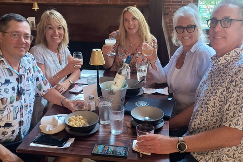 Charleston: Food & Cultural Tour with Native Local Guide