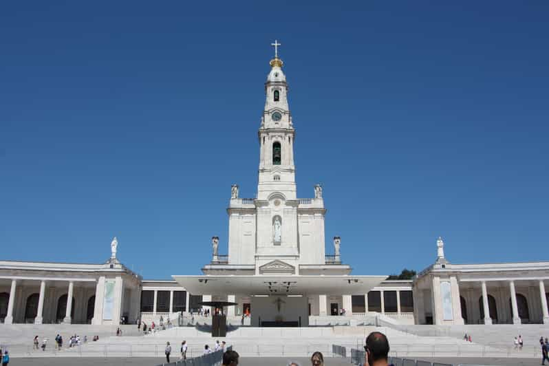 Lisbon: Full-Day Tour of Fátima, Batalha, Nazaré, and Óbidos | GetYourGuide