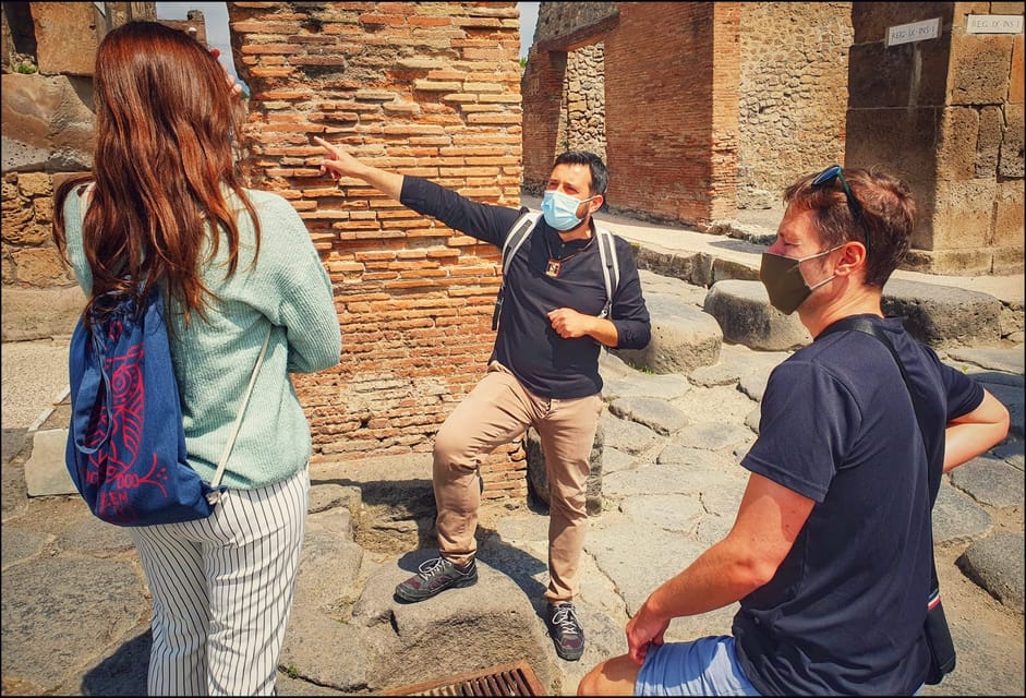 Pompeii: Private Tour with an Archaeologist | GetYourGuide