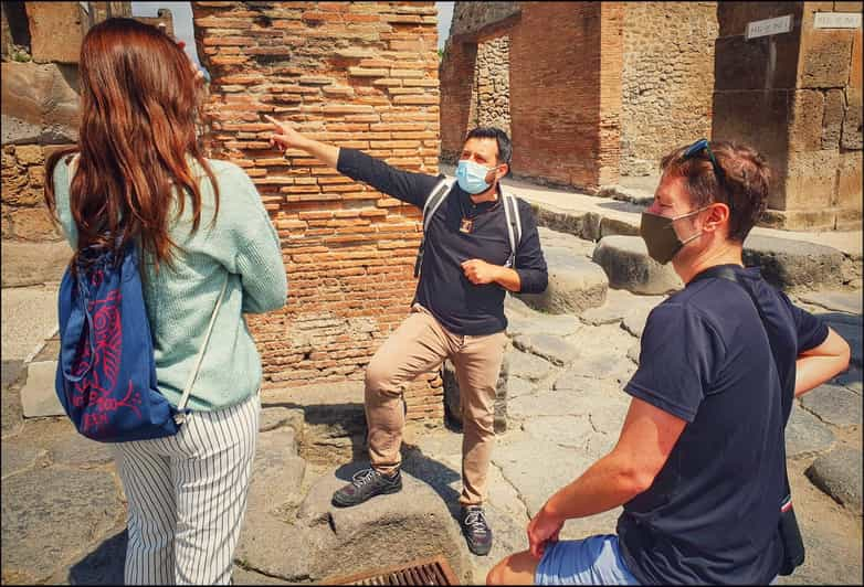 Pompeii: Private Tour with an Archaeologist | GetYourGuide