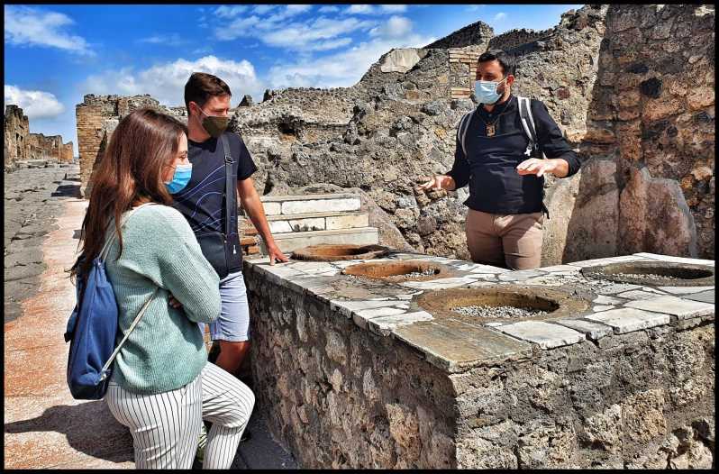 Pompeii: Private Tour with an Archaeologist