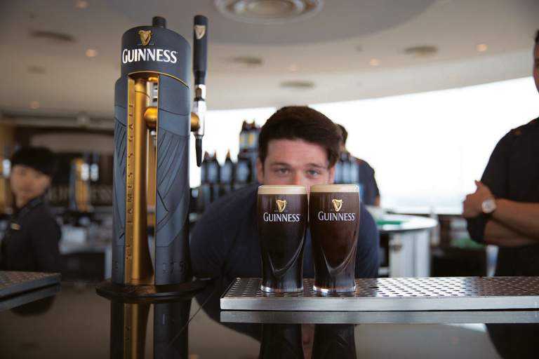 Dublin: Excursão particular de meio dia a Jameson e Guinness de ônibusDublin: excursão privada de meio dia a Jameson e Guinness Trail