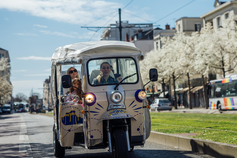 Angers: Street Art ride in an electric Tuk Tuk