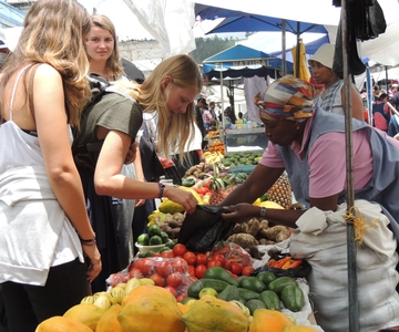 From Quito: Otavalo Indian Market and Rose Farm Shared Tour