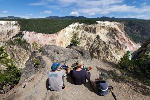 Grand Canyon of the Yellowstone: Loop Hike with Lunch