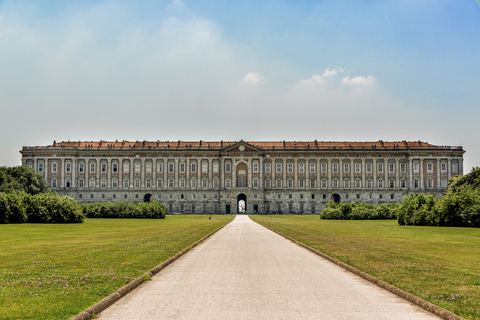 Kampania: Pałac Królewski Caserta z przewodnikiem prywatnymKampania: Royal Palace of Caserta Prywatna wycieczka z przewodnikiem