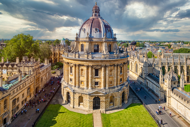 Oxford: Alumni-ledd rundvandring med och utan New CollegePrivat tur med inträde till New College