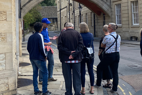 Oxford: Wandeltour onder leiding van alumni/opt New CollegeGedeelde rondleiding met nieuwe studenten