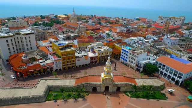 Visit Cartagena Walled City, San Felipe, La Popa Tour & Tastings in Cartagena das Índias