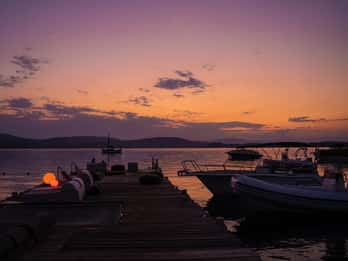 Vourvourou: Sunset Cruise to Diaporos Island & Blue Lagoon