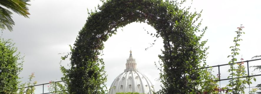 Rome: Private Vatican Museums and Gardens Open-Top Bus Tour